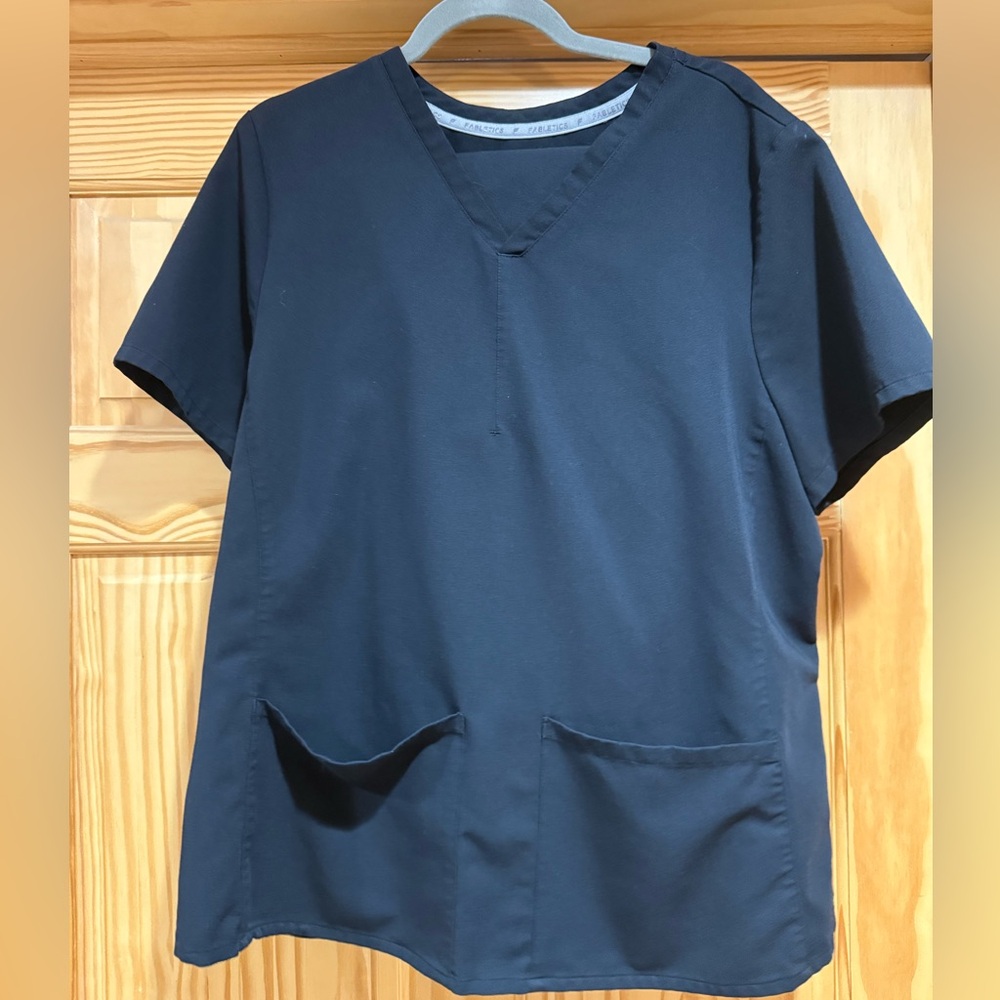 Fabletics Black Womens Scrub Set - image 1